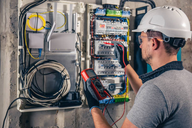 Best Local Electrician Companies  in North Babylon, NY