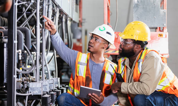 Best Electrical Repair Services  in North Babylon, NY
